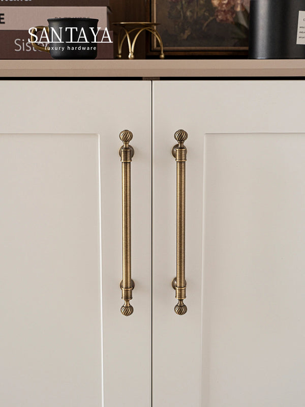 Santaya-Brushed-Antique-Brass-Handles-Luxury-Kitchen-Cabinet-Pull-Wardrobe-Dresser-Drawer-Knob-Shell-Handle-Furniture.jpg